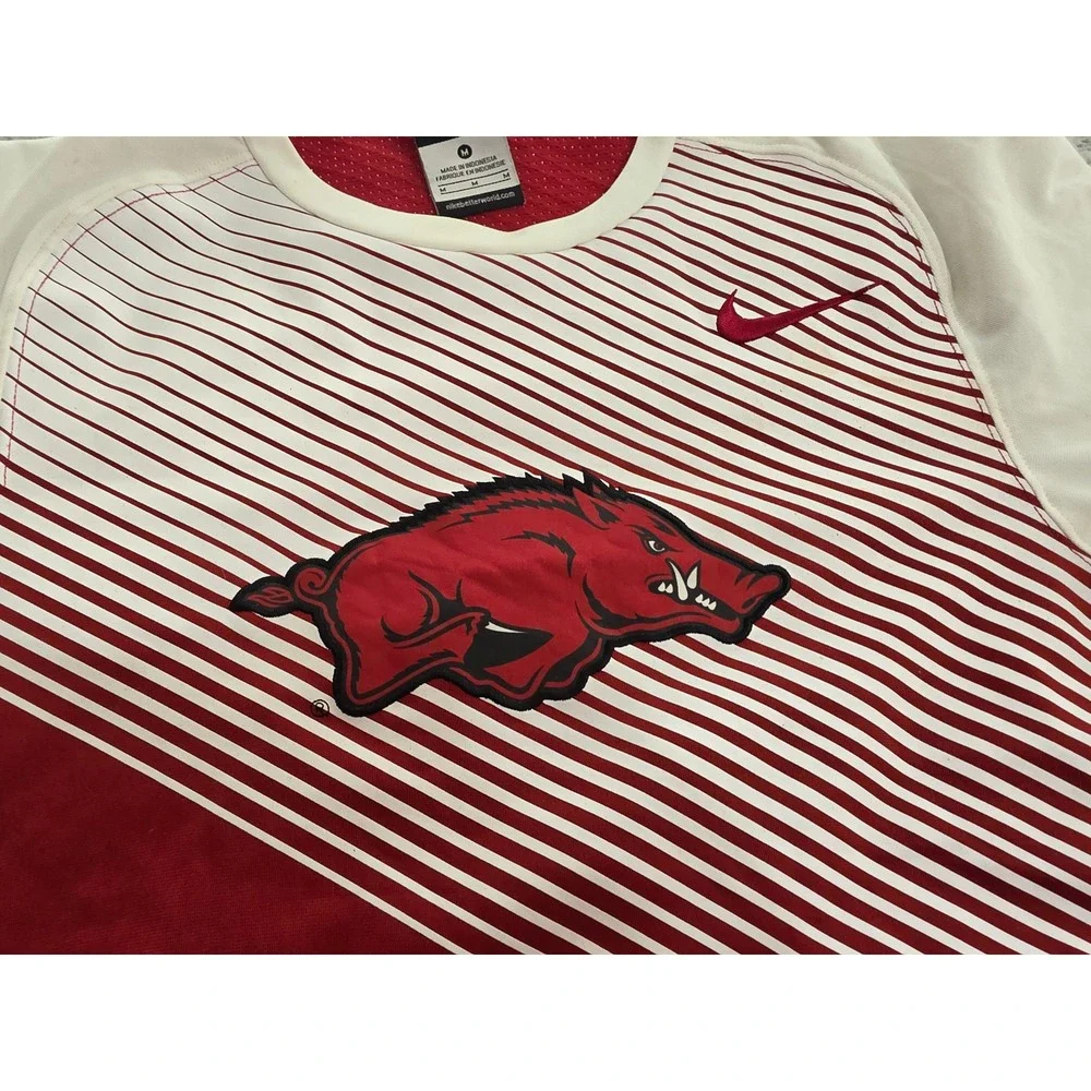 Nike Arkansas Razorbacks Dri-FIT Long Sleeve Shirt Mens Medium Red White HO14
